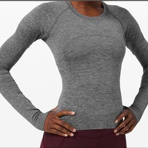 Lululemon long sleeve fitted running shirt